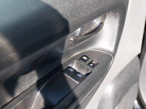 Used 2019 Nissan NV200 S w/ Cruise Control Package image 21