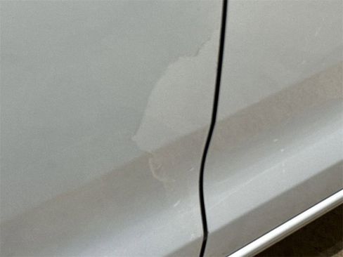 Used 2016 Toyota Sienna LE image 31