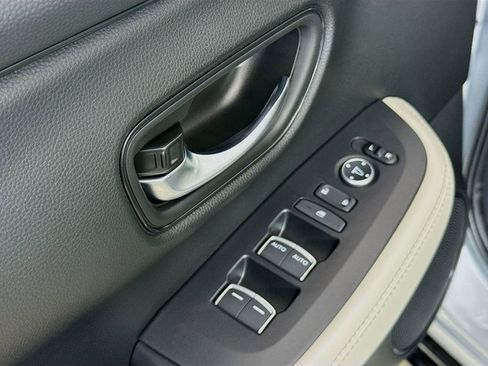 New 2026 Honda HR-V EX-L image 19