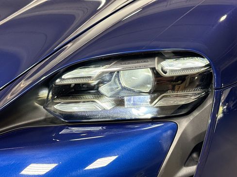 Certified 2022 Porsche Taycan Turbo S image 10