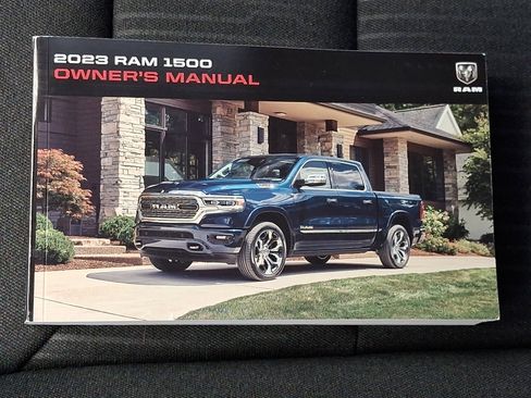 Used 2023 RAM 1500 Big Horn AWD/4WD image 30