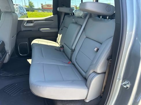 New 2026 Chevrolet Silverado 1500 RST AWD/4WD image 15
