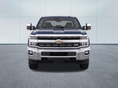 Used 2018 Chevrolet Silverado 2500 LTZ w/ Duramax Plus Package AWD/4WD image 6