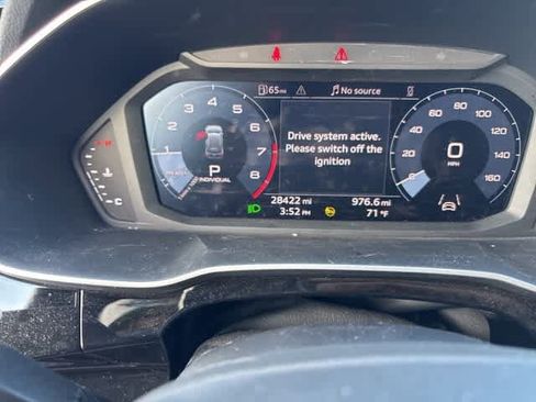 Used 2023 Audi Q3 2.0T Premium Plus w/ Premium Plus Package image 13