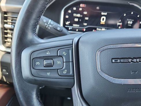 Used 2025 GMC Sierra 3500 Denali Ultimate AWD/4WD image 22