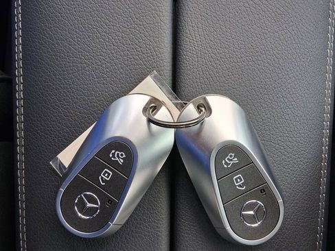 Certified 2026 Mercedes-Benz GLC 300 image 15