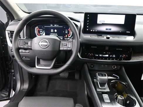 New 2026 Nissan Rogue Platinum w/ Platinum Premium Package image 11