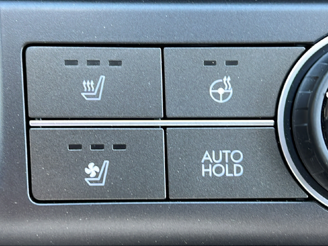 Certified 2025 Hyundai Kona Limited FWD image 25