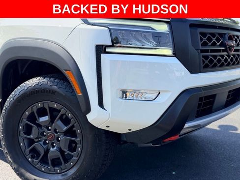 Used 2022 Nissan Frontier PRO-4X w/ Pro-4X Premium Package AWD/4WD image 3