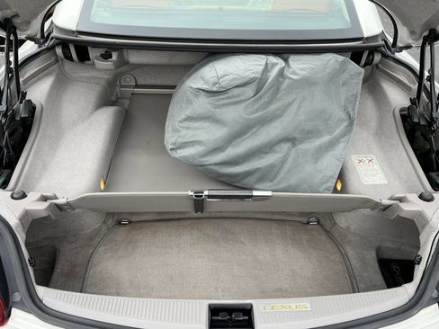 Used 2005 Lexus SC 430 Convertible image 26