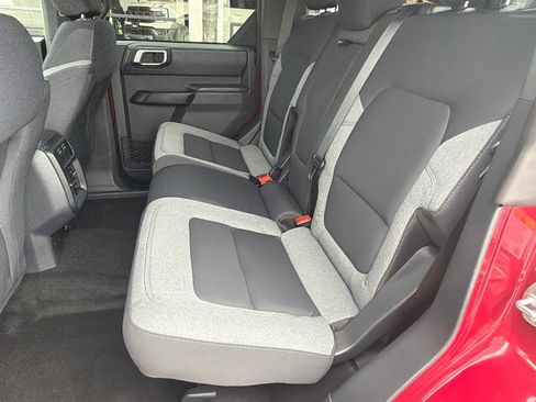Used 2025 Ford Bronco Big Bend AWD/4WD image 36