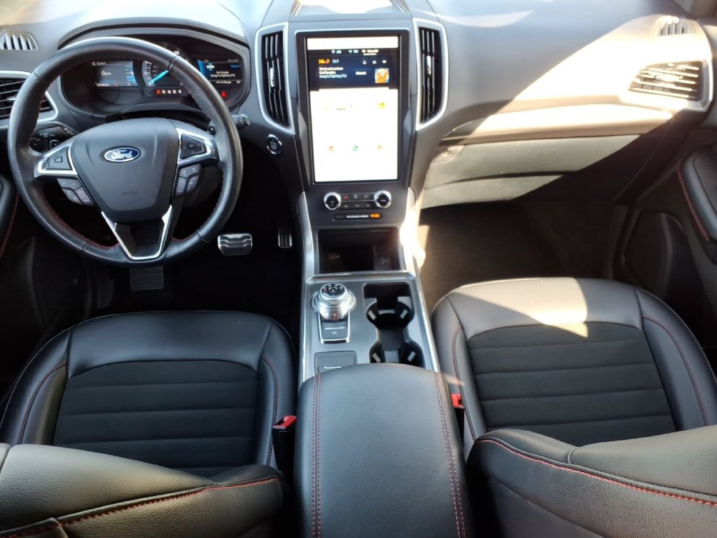 Certified 2023 Ford Edge ST-Line w/ Class II Trailer Tow Package AWD/4WD image 11