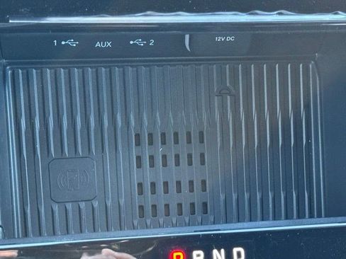 New 2026 Jeep Grand Cherokee Altitude image 19