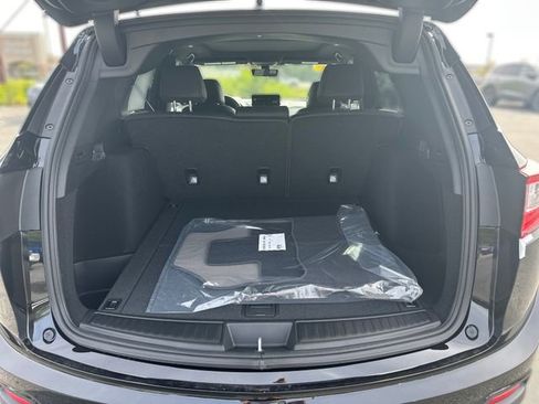 New 2025 Acura RDX SH-AWD image 11