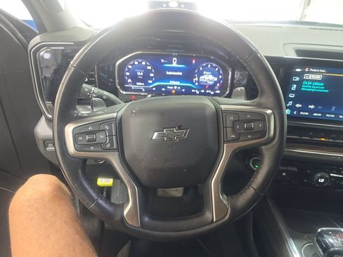 Used 2024 Chevrolet Silverado 1500 RST w/ Max Trailering Package AWD/4WD image 10