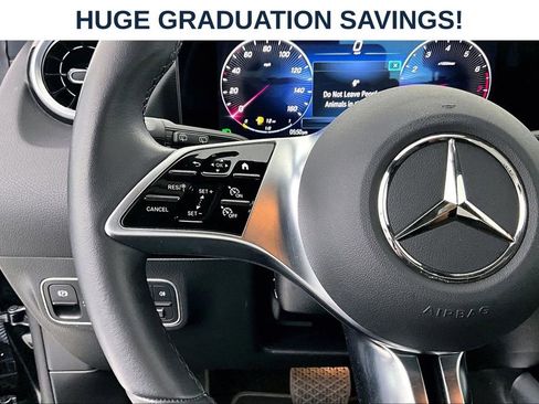 Used 2025 Mercedes-Benz GLA 250 image 25