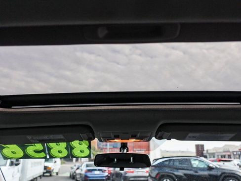 Used 2014 Toyota RAV4 XLE image 18