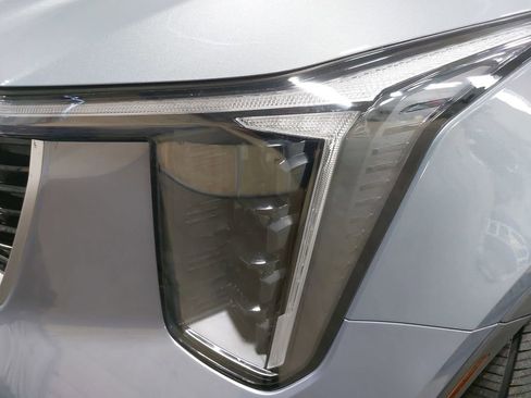 Used 2024 Kia Sorento SX image 32