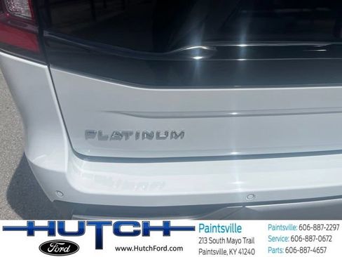 Used 2025 Ford Expedition Platinum AWD/4WD image 7
