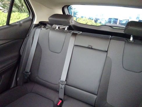 Certified 2021 Buick Encore GX Select image 16