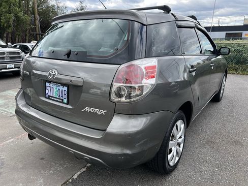 Used 2006 Toyota Matrix image 5