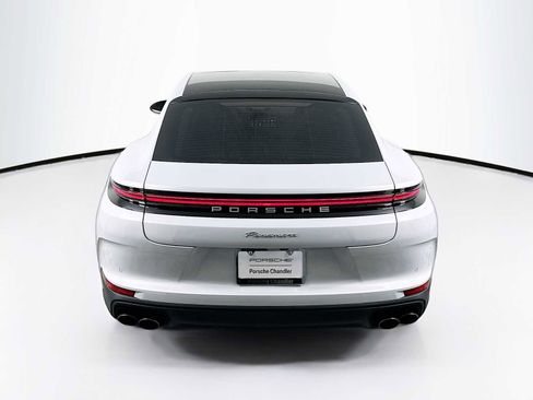 Certified 2025 Porsche Panamera RWD image 10
