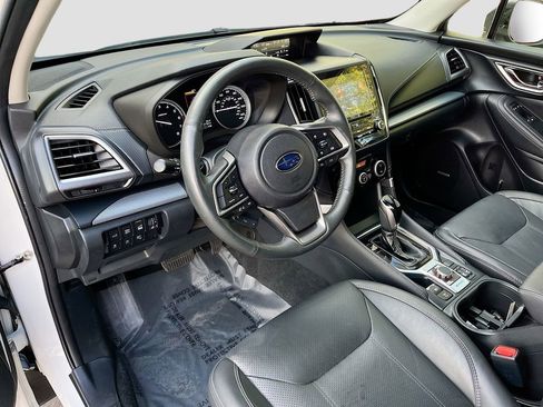 Used 2021 Subaru Forester Limited w/ Popular Package #3 image 9