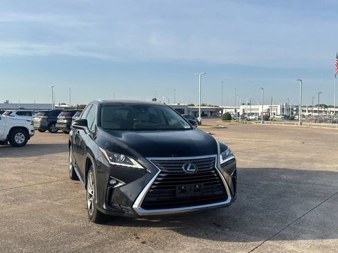 Used 2017 Lexus RX 350 FWD w/ Premium Package image 4