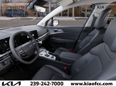 New 2026 Kia Sportage EX image 17