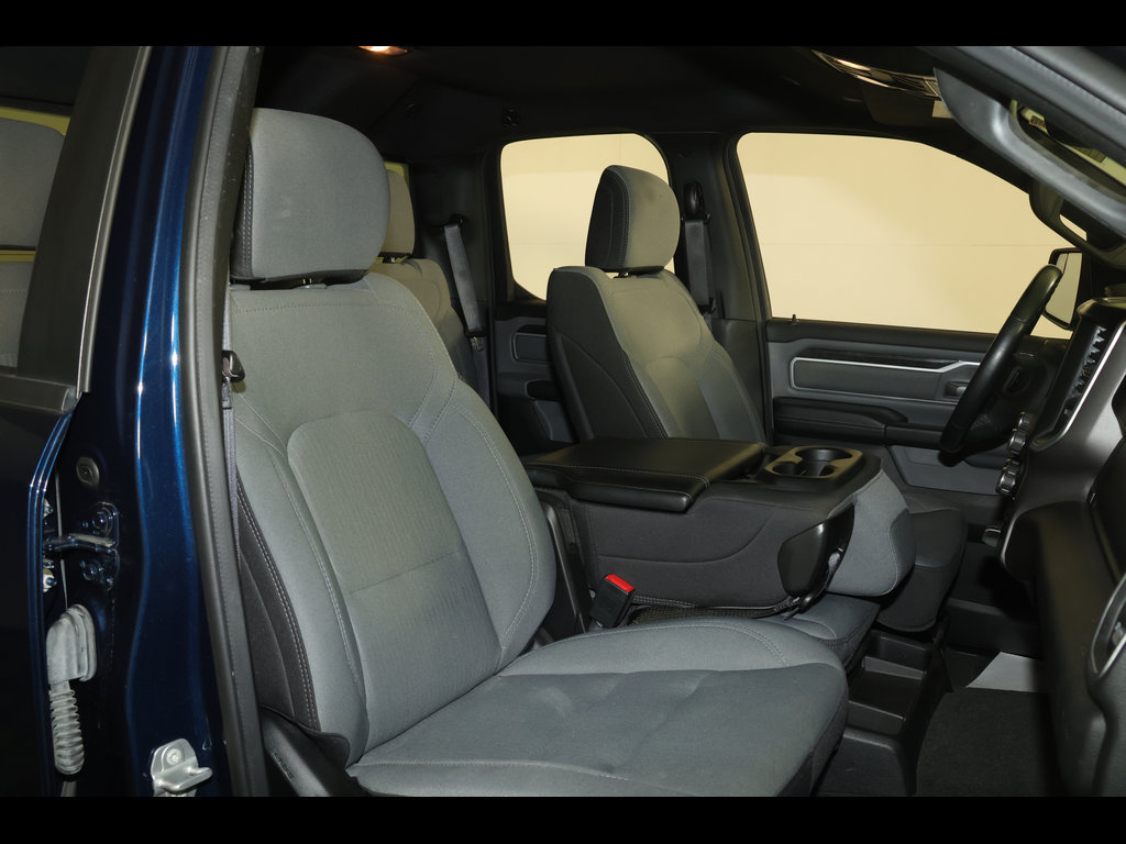 Used 2023 RAM 1500 Big Horn AWD/4WD image 27