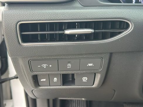 Used 2023 Hyundai Sonata SE image 20