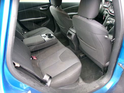 Used 2016 Dodge Dart SXT image 11