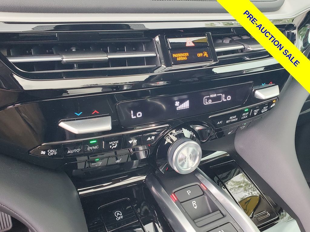 Used 2026 Acura MDX w/ Technology Package FWD image 33