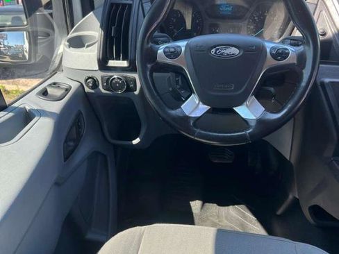 Used 2017 Ford Transit 350 XLT RWD image 14