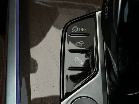 Used 2023 BMW X5 xDrive40i w/ Luxury Seating Package image 26