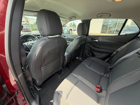 Used 2023 Buick Encore GX Select w/ Sport Touring Package FWD image 16