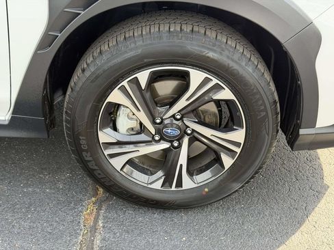 Certified 2026 Subaru Crosstrek 2.5i Premium AWD/4WD image 9