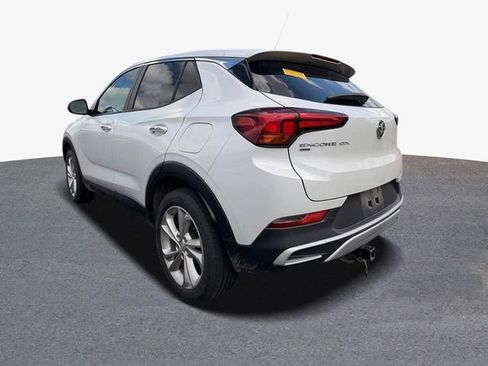 Used 2021 Buick Encore GX Preferred AWD/4WD image 2