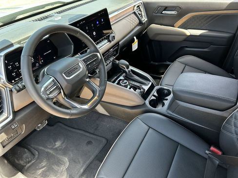 New 2026 GMC Canyon Denali AWD/4WD image 10