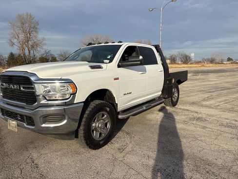 Used 2021 RAM 2500 Big Horn image 2