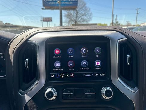 Used 2022 GMC Sierra 1500 SLT image 19