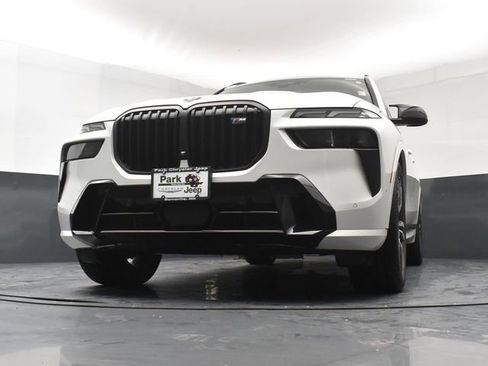 Used 2023 BMW X7 M60i w/ Executive Package AWD/4WD image 20