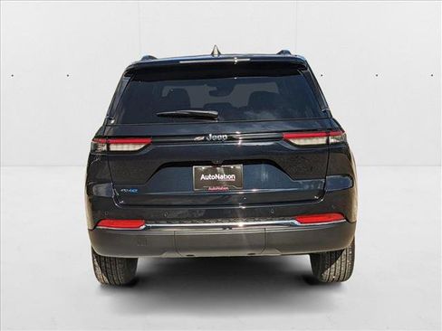 New 2024 Jeep Grand Cherokee Limited 4xe image 7