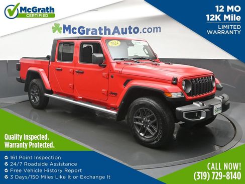 Used 2024 Jeep Gladiator Sport AWD/4WD image 1