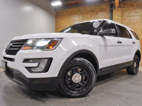Used 2017 Ford Explorer 4WD Police Interceptor image 1