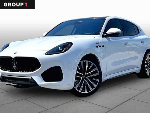 Used 2023 Maserati Grecale Modena AWD/4WD image 1