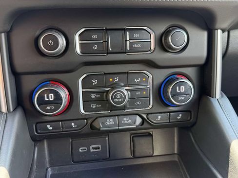 Used 2023 Chevrolet Tahoe LT w/ Luxury Package AWD/4WD image 26