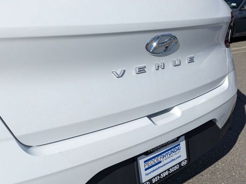 New 2026 Hyundai Venue SEL image 10