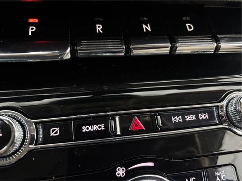 Used 2022 Lincoln Corsair AWD w/ Equipment Group 101A image 47