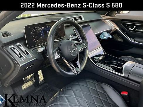 Used 2022 Mercedes-Benz S 580 4MATIC Sedan image 19